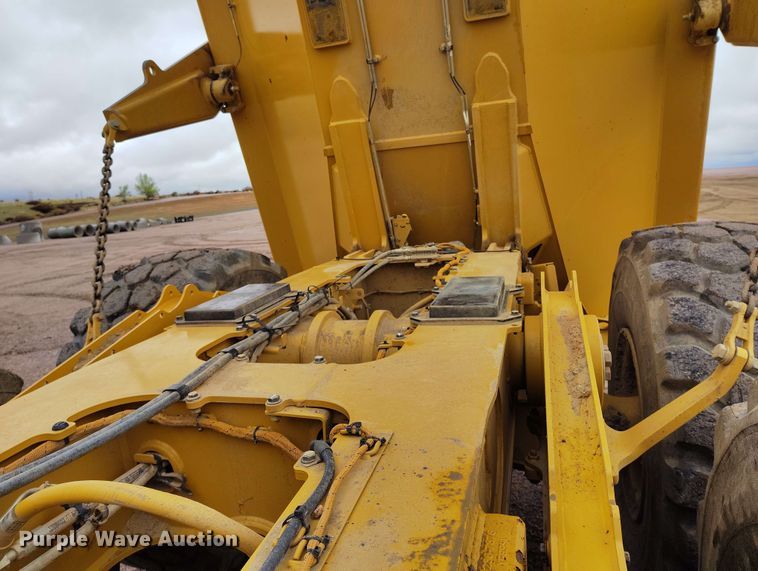 image for item EH0240 2019 Caterpillar 730 articulated haul truck