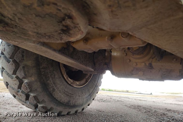 image for item EH0240 2019 Caterpillar 730 articulated haul truck