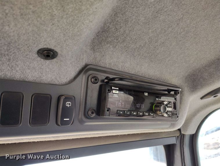 image for item EH0240 2019 Caterpillar 730 articulated haul truck