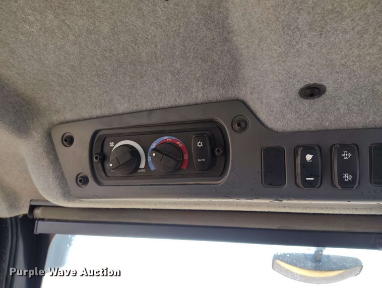 image for item EH0240 2019 Caterpillar 730 articulated haul truck