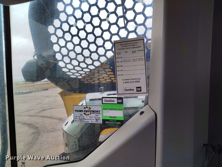 image for item EH0240 2019 Caterpillar 730 articulated haul truck