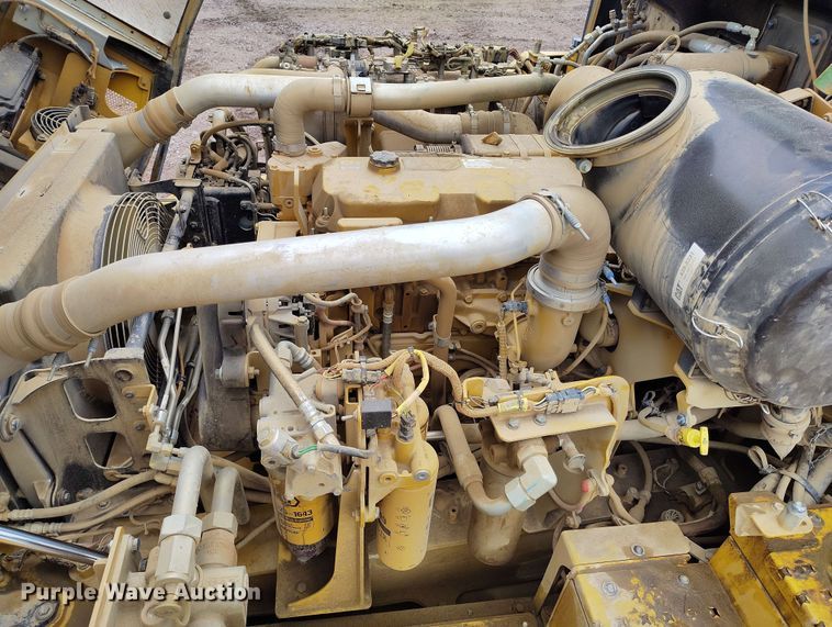 image for item EH0240 2019 Caterpillar 730 articulated haul truck