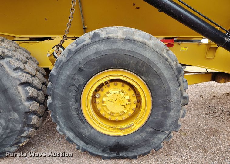 image for item EH0240 2019 Caterpillar 730 articulated haul truck