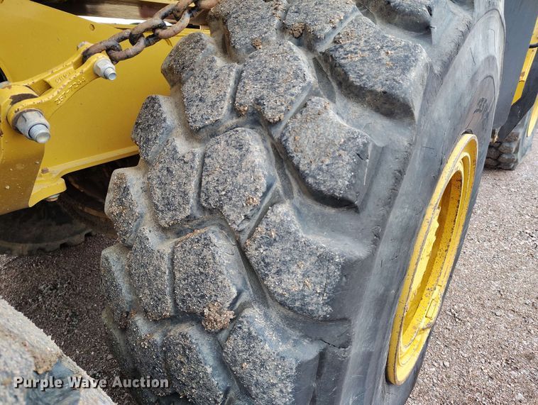 image for item EH0240 2019 Caterpillar 730 articulated haul truck