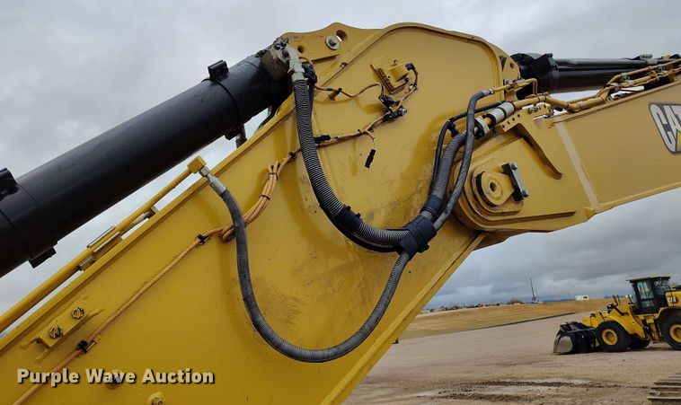 image for item EH0241 2023 Caterpillar 352 excavator