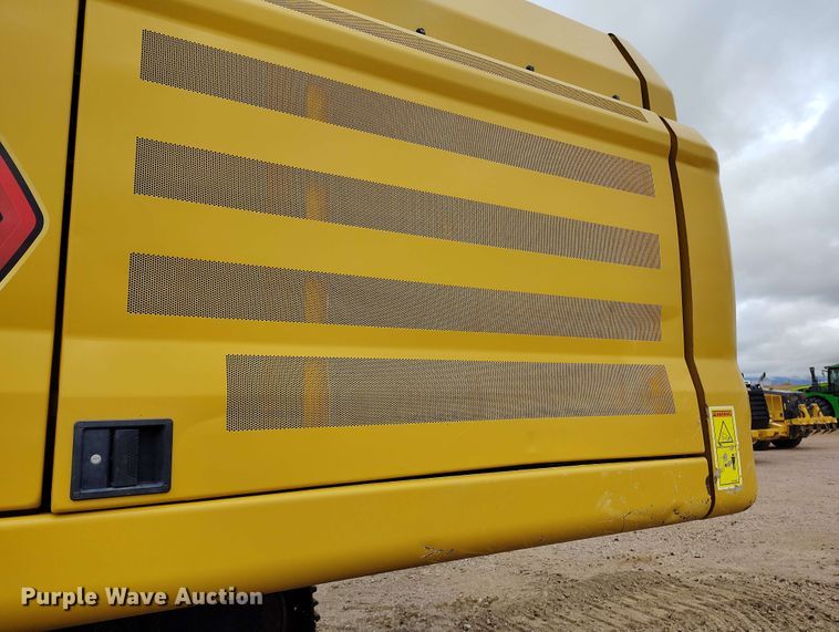 image for item EH0241 2023 Caterpillar 352 excavator