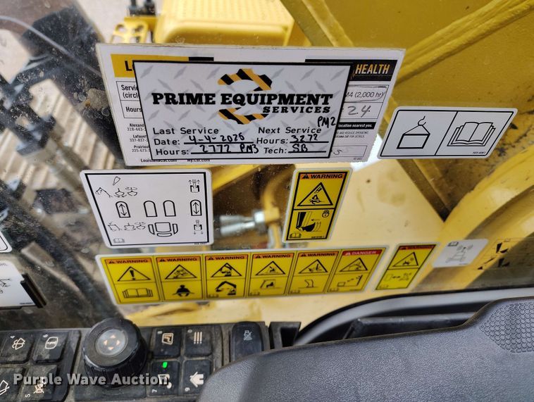 image for item EH0241 2023 Caterpillar 352 excavator