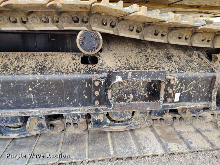 image for item EH0241 2023 Caterpillar 352 excavator