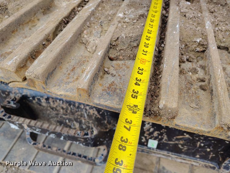 image for item EH0241 2023 Caterpillar 352 excavator