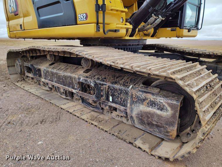 image for item EH0241 2023 Caterpillar 352 excavator