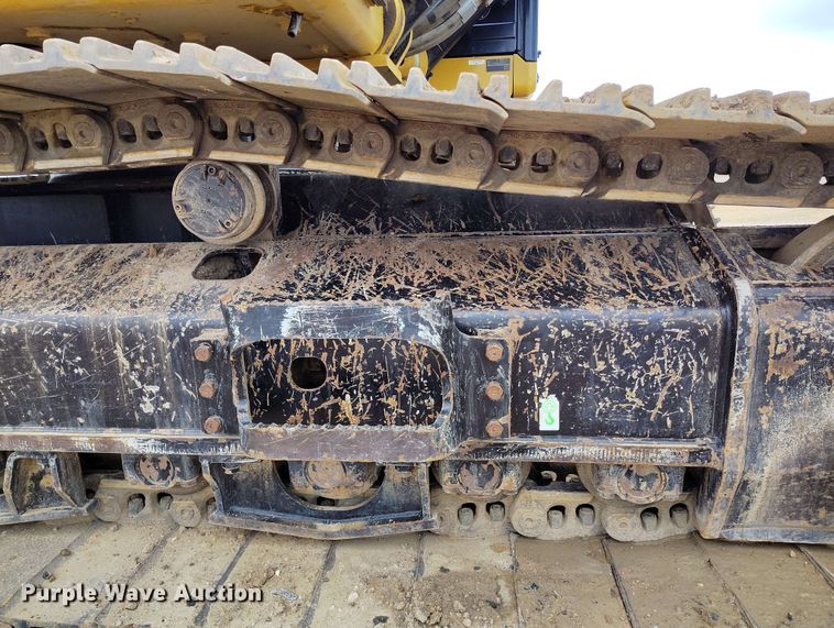 image for item EH0241 2023 Caterpillar 352 excavator