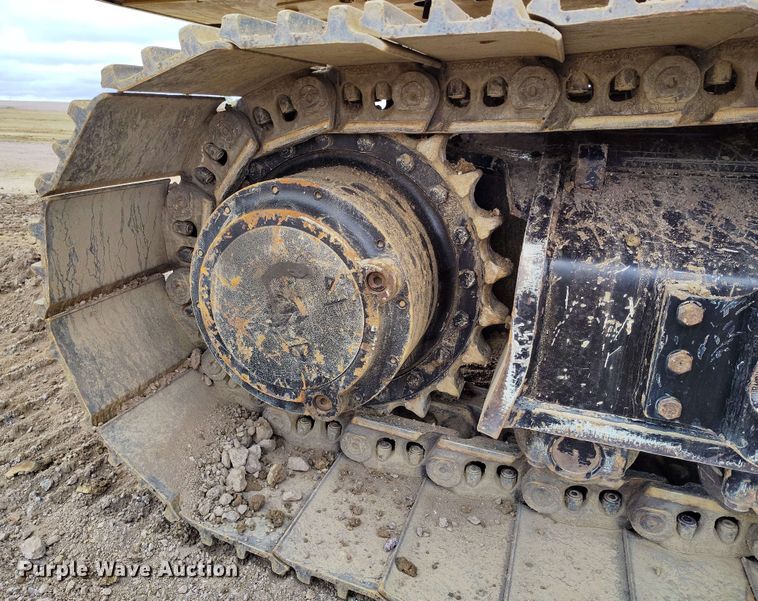 image for item EH0241 2023 Caterpillar 352 excavator