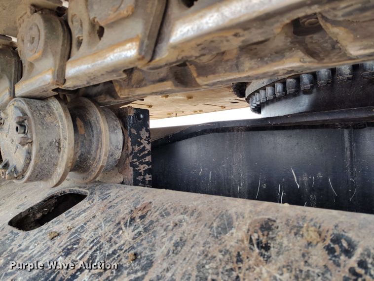 image for item EH0241 2023 Caterpillar 352 excavator