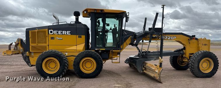 image for item EH0242 2018 John Deere 872G motor grader