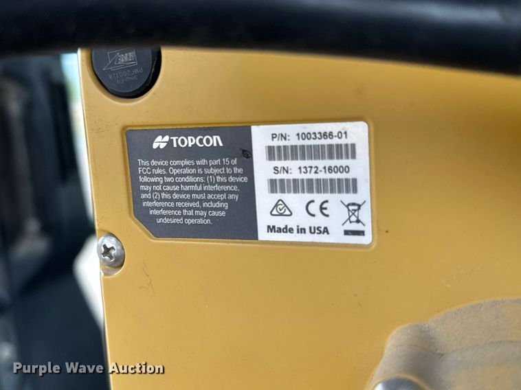 image for item EH0242 2018 John Deere 872G motor grader