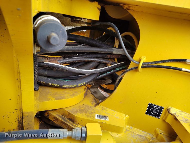 image for item EH0243 2018 John Deere 772G motor grader