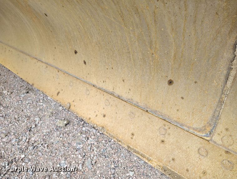 image for item EH0243 2018 John Deere 772G motor grader