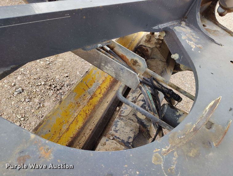 image for item EH0243 2018 John Deere 772G motor grader