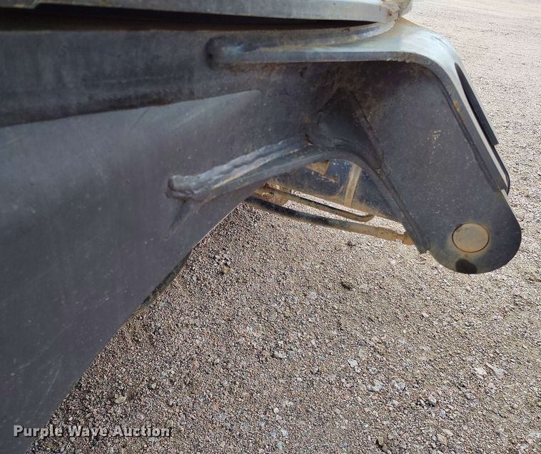 image for item EH0243 2018 John Deere 772G motor grader