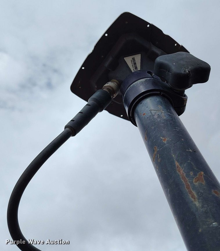 image for item EH0243 2018 John Deere 772G motor grader