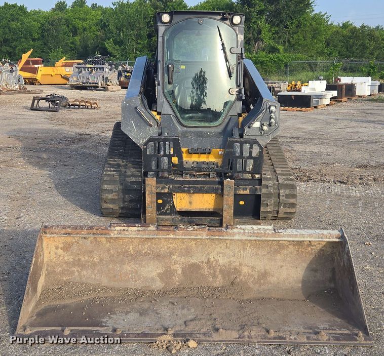 image for item EH0244 2018 John Deere 333G tracked skid steer loader