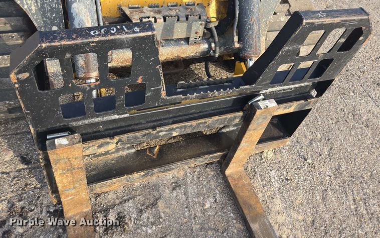 image for item EH0244 2018 John Deere 333G tracked skid steer loader