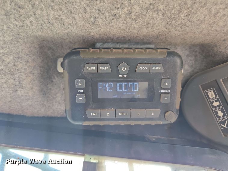 image for item EH0244 2018 John Deere 333G tracked skid steer loader