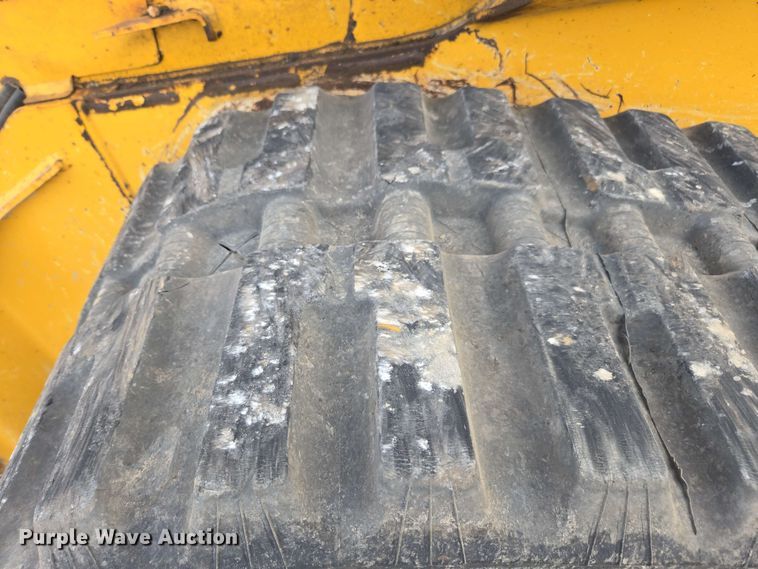 image for item EH0244 2018 John Deere 333G tracked skid steer loader