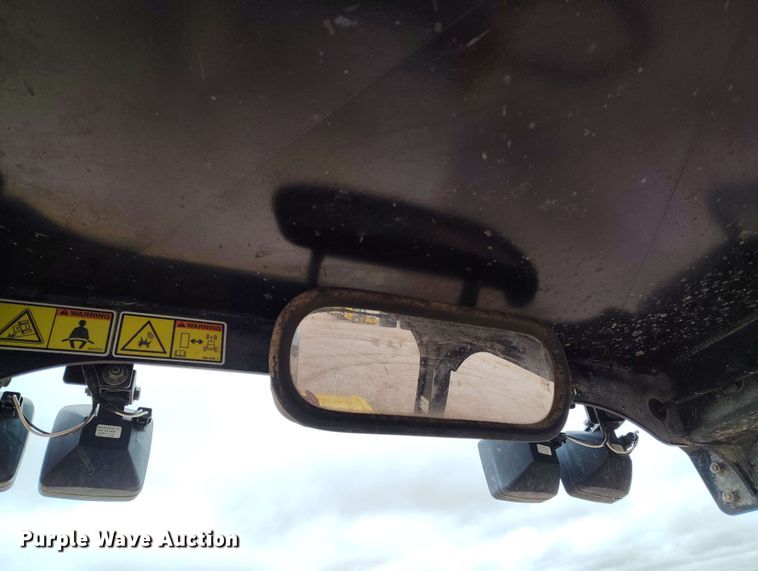 image for item EH0245 2016 Caterpillar CS56B single drum vibratory roller