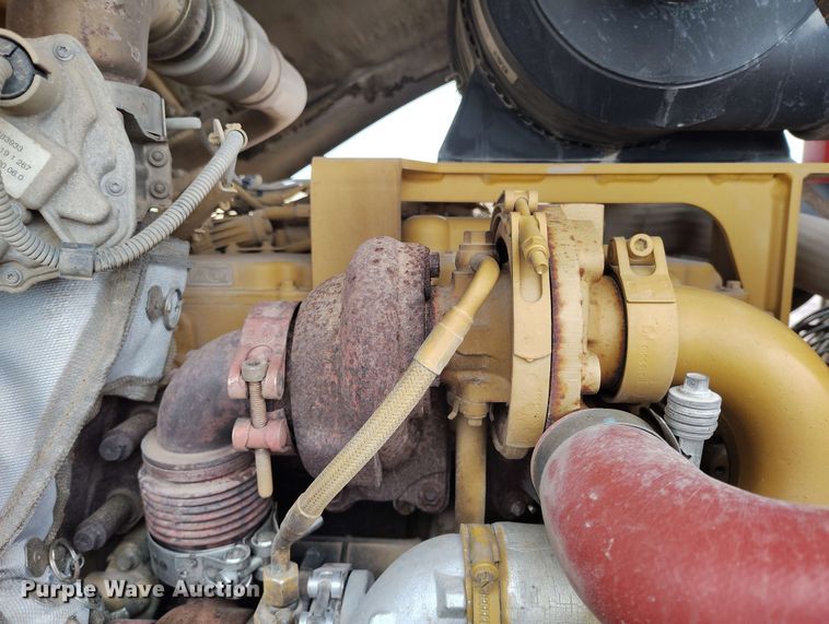 image for item EH0245 2016 Caterpillar CS56B single drum vibratory roller