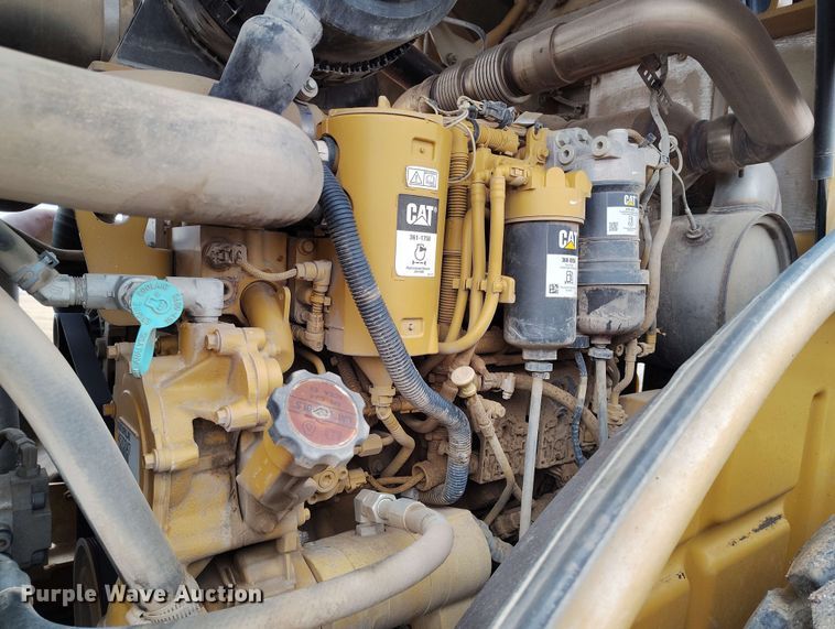 image for item EH0245 2016 Caterpillar CS56B single drum vibratory roller