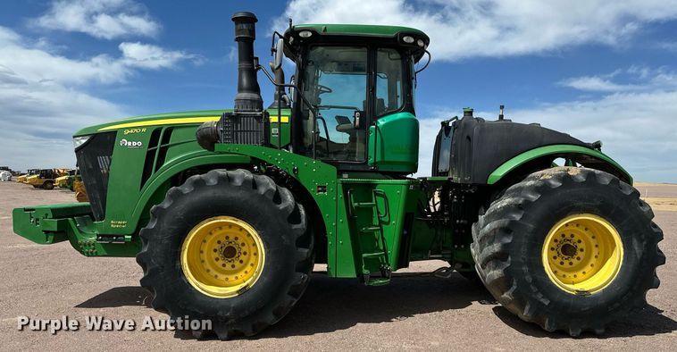 image for item EH0246 2018 John Deere 9470R  Scraper Special 4WD tractor