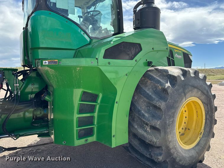 image for item EH0246 2018 John Deere 9470R  Scraper Special 4WD tractor