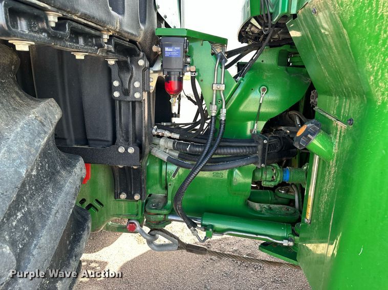 image for item EH0246 2018 John Deere 9470R  Scraper Special 4WD tractor