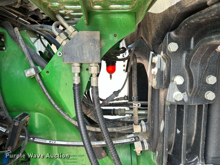 image for item EH0246 2018 John Deere 9470R  Scraper Special 4WD tractor