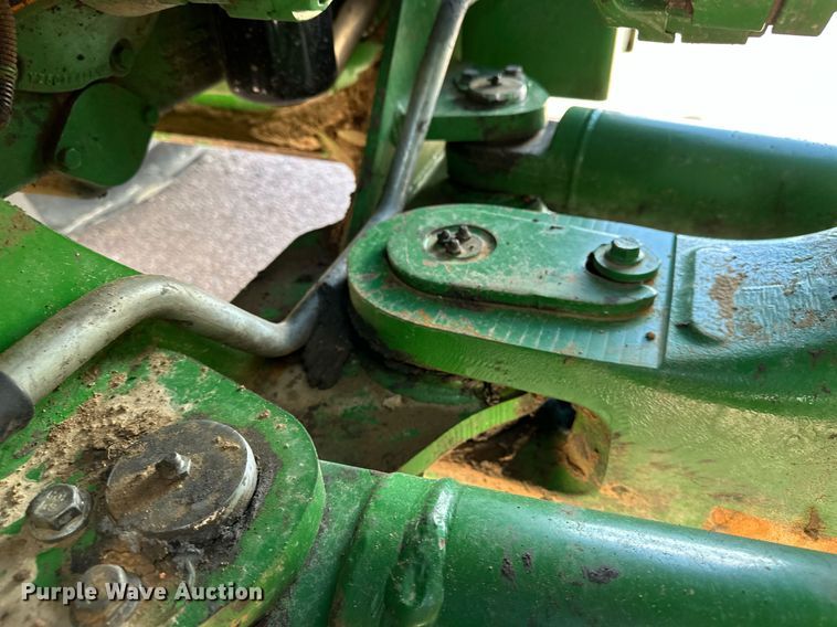 image for item EH0246 2018 John Deere 9470R  Scraper Special 4WD tractor