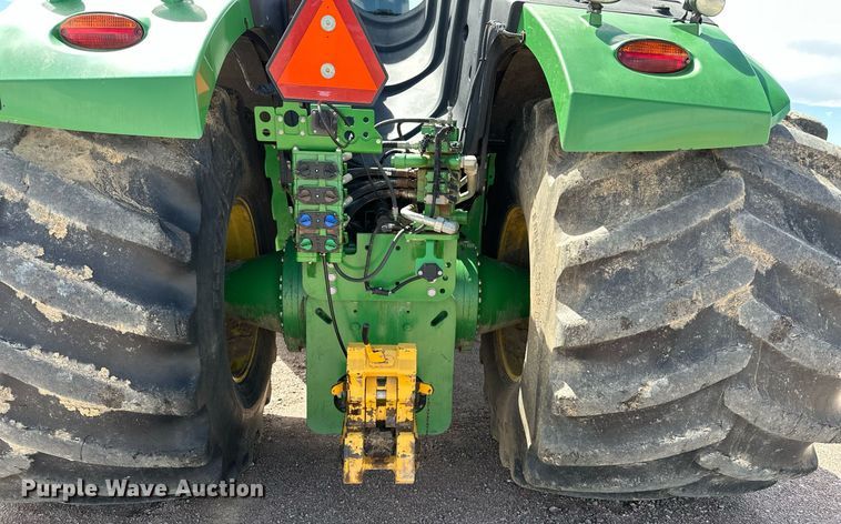image for item EH0246 2018 John Deere 9470R  Scraper Special 4WD tractor