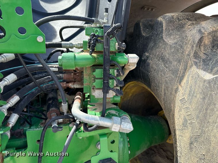 image for item EH0246 2018 John Deere 9470R  Scraper Special 4WD tractor