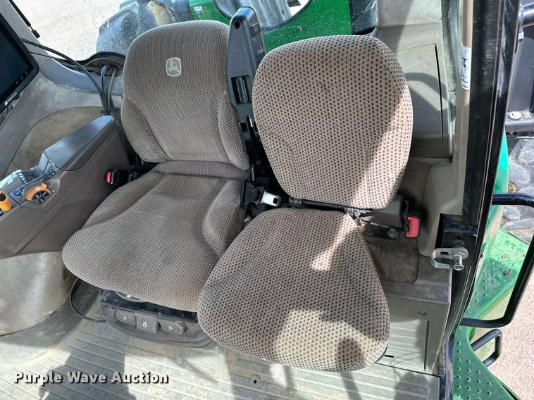 image for item EH0246 2018 John Deere 9470R  Scraper Special 4WD tractor