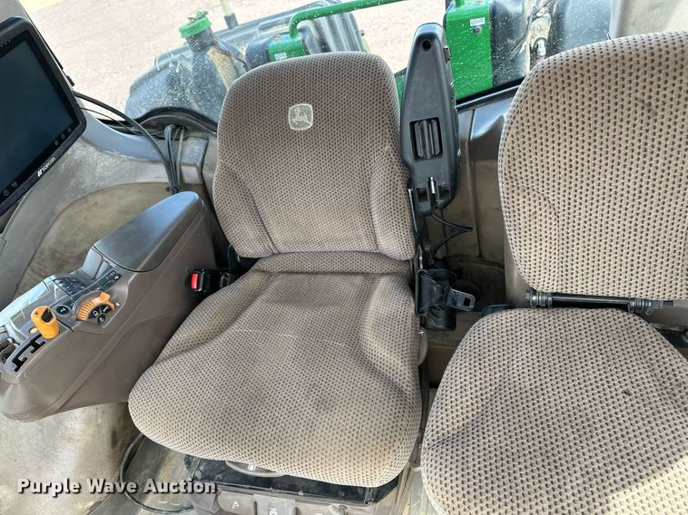 image for item EH0246 2018 John Deere 9470R  Scraper Special 4WD tractor