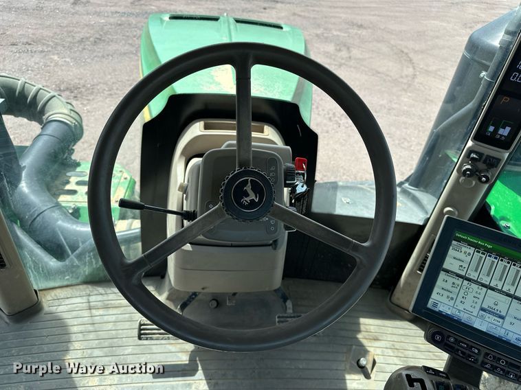 image for item EH0246 2018 John Deere 9470R  Scraper Special 4WD tractor