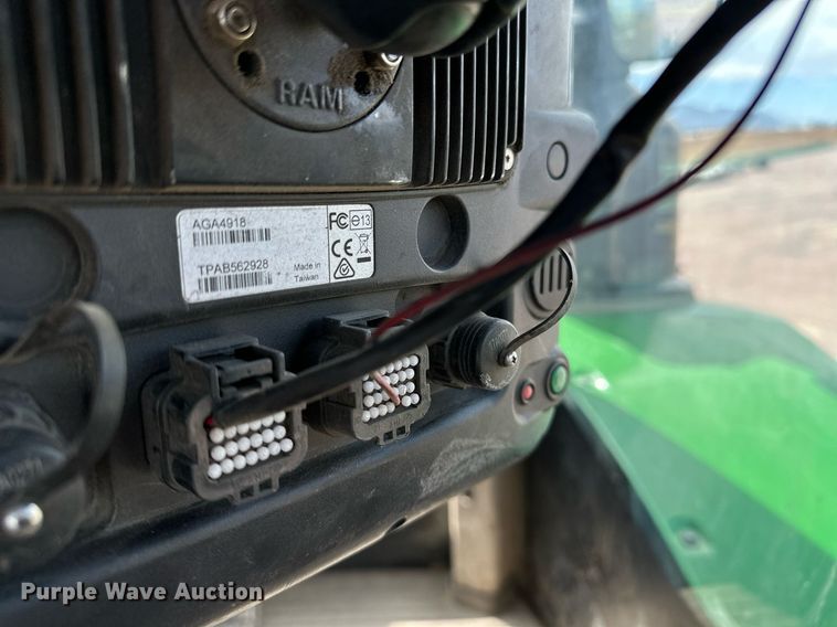image for item EH0246 2018 John Deere 9470R  Scraper Special 4WD tractor