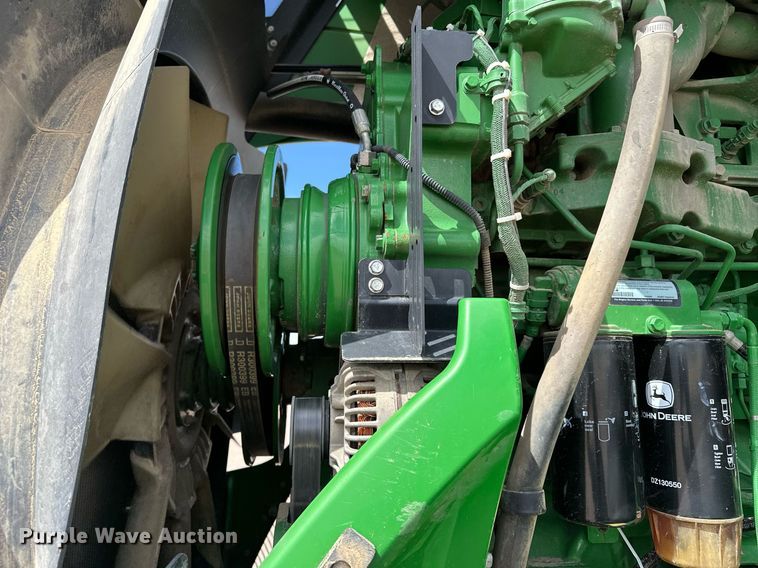 image for item EH0246 2018 John Deere 9470R  Scraper Special 4WD tractor