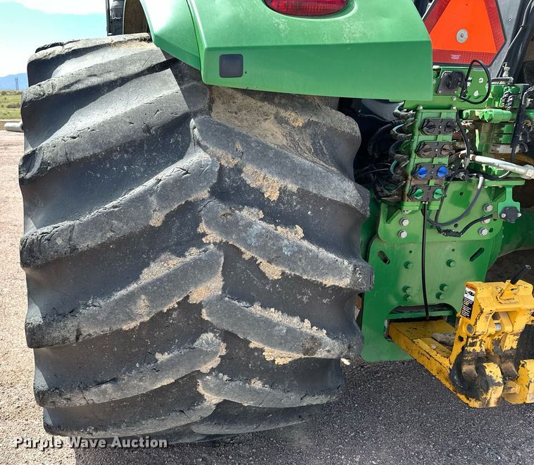 image for item EH0246 2018 John Deere 9470R  Scraper Special 4WD tractor