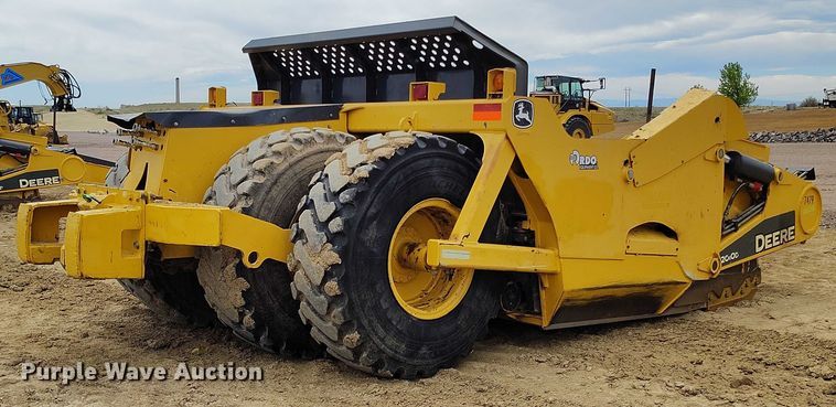 image for item EH0247 2018 John Deere 2010DE scraper