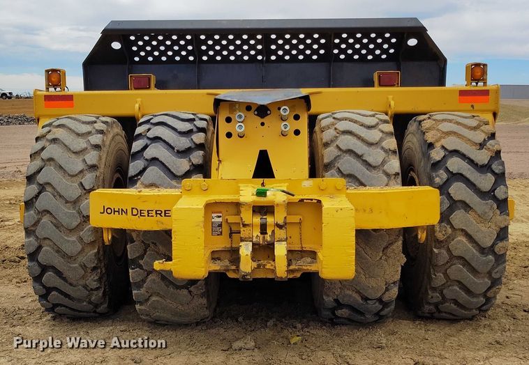 image for item EH0247 2018 John Deere 2010DE scraper