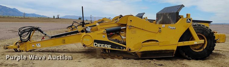 image for item EH0247 2018 John Deere 2010DE scraper