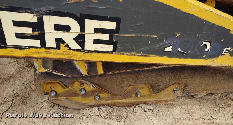 image for item EH0247 2018 John Deere 2010DE scraper