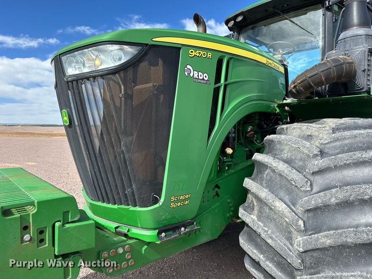 image for item EH0249 2018 John Deere 9470R Scraper Special 4WD tractor