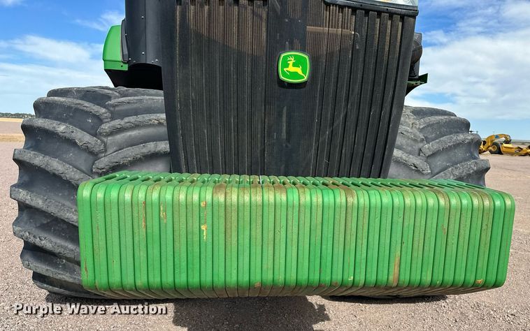 image for item EH0249 2018 John Deere 9470R Scraper Special 4WD tractor